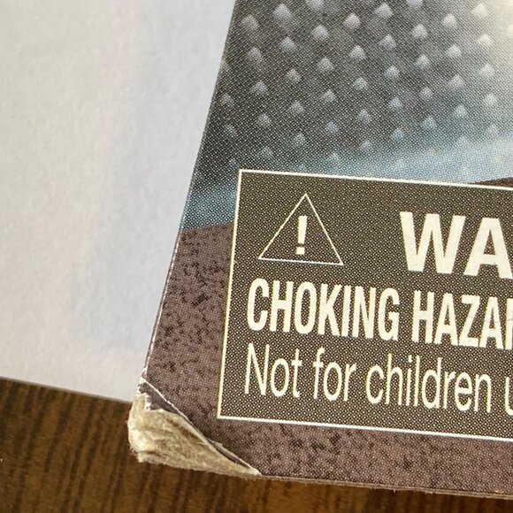 Dale Earnhardt Jr. #88 NASCAR Authentics Diecast Car 3+ Years Collectible Toy - Picture 7 of 7